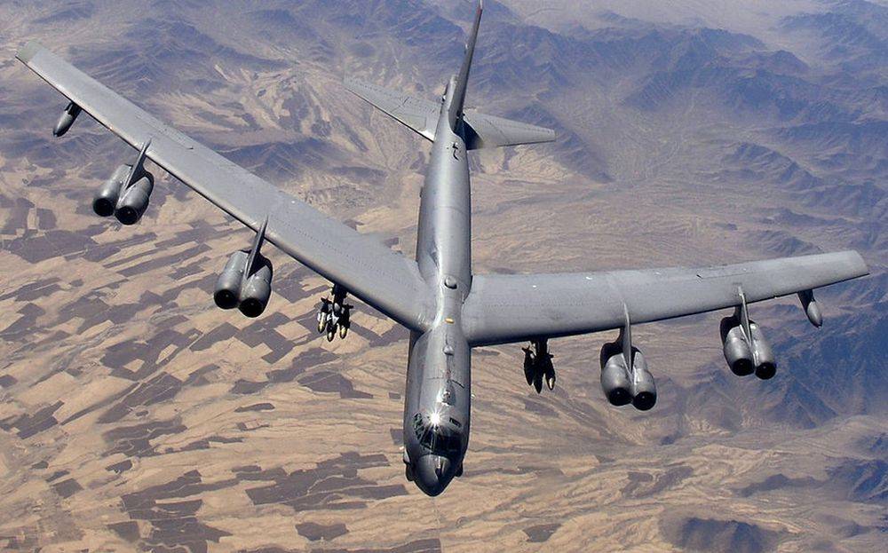 США модернизируют стратегические бомбардировщики B-52 за 2,6 млрд долларов