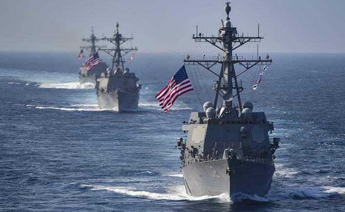 Американские эсминцы обложили русские подлодки красными флажками