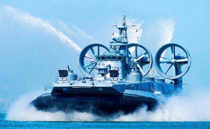 Русские десантные корабли станут невероятно полезнымии в Азовском море