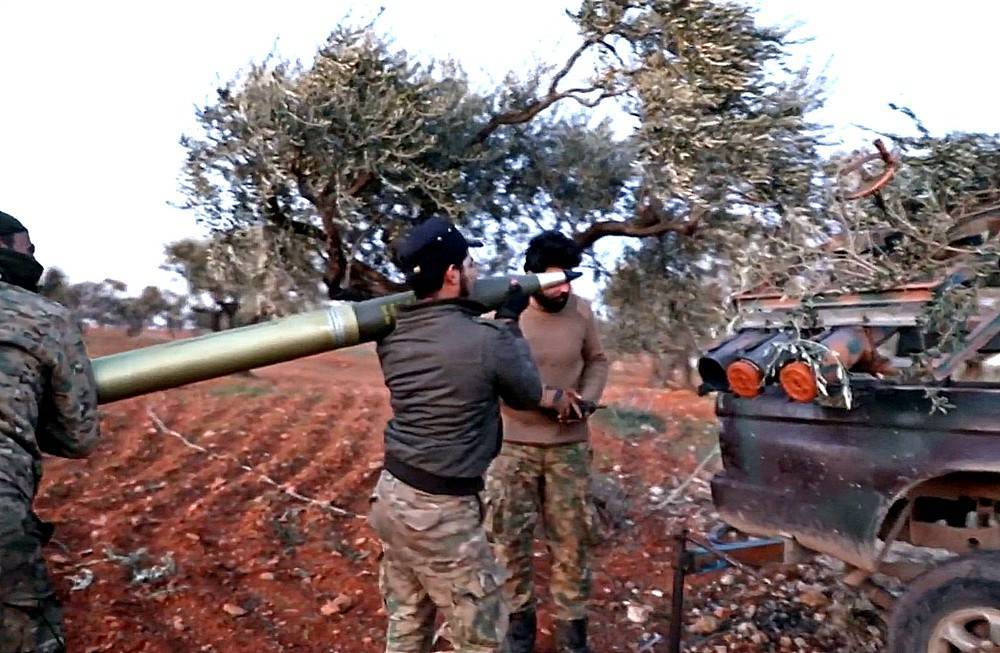 Турецкие военные используют боевиков в качестве «живого щита» в Сирии