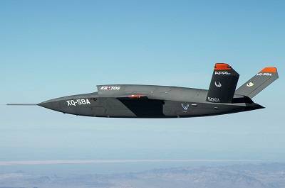 США хотят сделать F-35 похожим на Су-57 за счет нового беспилотника