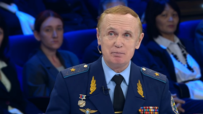 Попов: вертолеты РФ летают там, где не могут летать американцы и французы