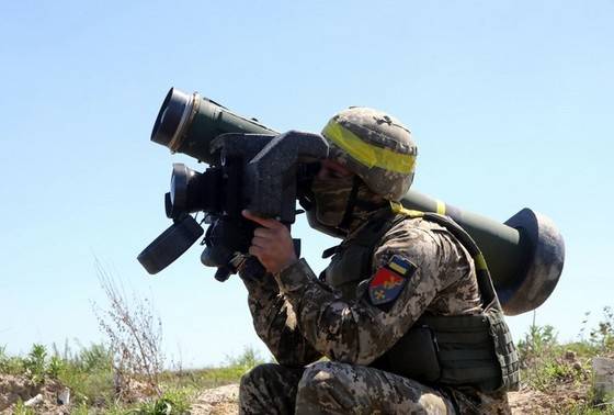 Странный выстрел из Javelin на Донбассе сыграет против Украины и США