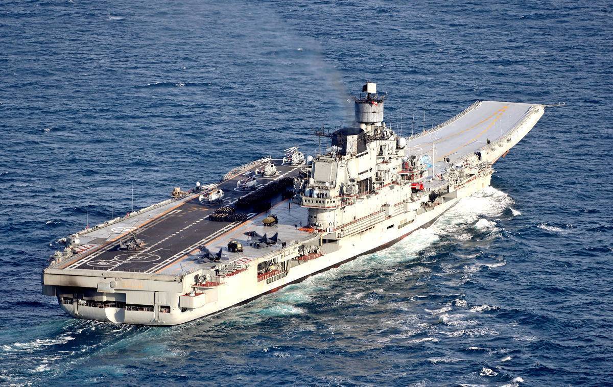 Война за острова: зачем России ТАВРК и УДК на Тихоокеанском флоте
