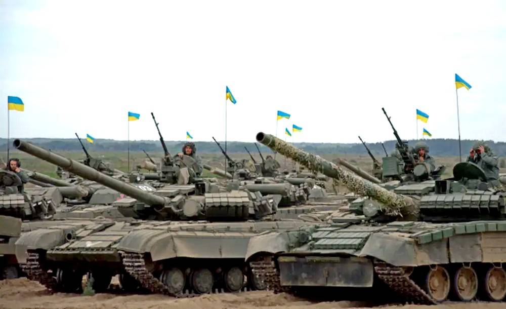 «Разгоним трусливых русских»: ВСУ показали бронетанковую бригаду, готовую к нападению на Донбасс