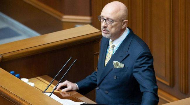 Министр обороны Украины Резников перенес «вторжение России» на конец января