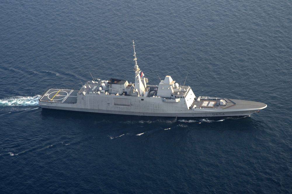 Над Черным морем активизировалась разведка США после захода фрегата Франции