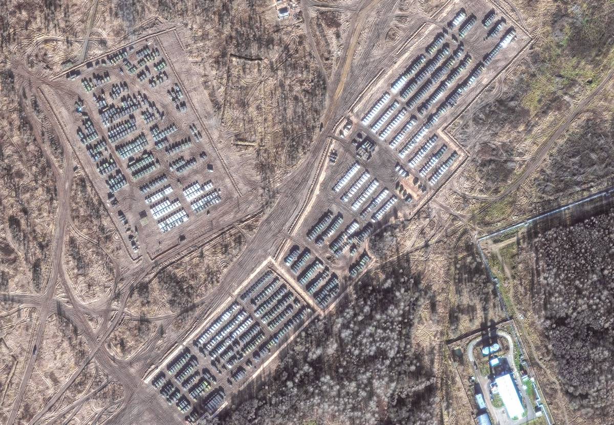 На Западае опубликовали очередную порцию снимков российской армии в Крыму и на границе с Донбассом