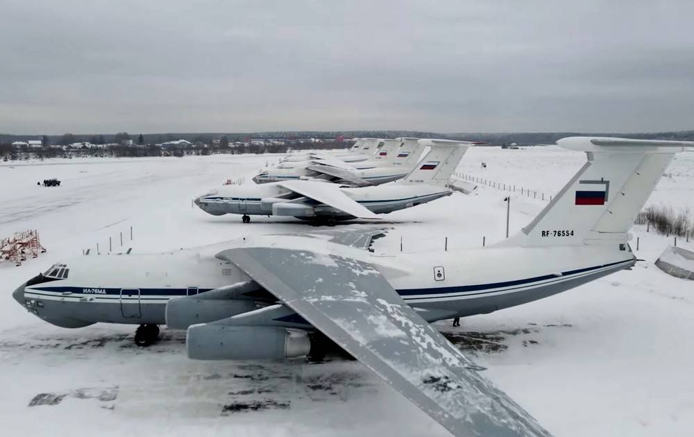Переброску войск ОДКБ осуществляют 75 транспортных самолетов ВТА России