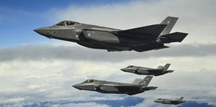 NI: США могут применить против России истребители-невидимки F-35