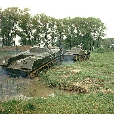 Первая чеченская: необычное применение "алюминиевых танков" ВДВ