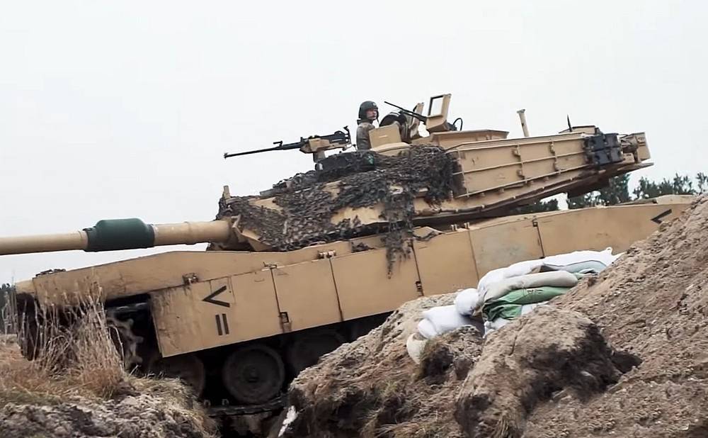 Эшелоны с американскими танками направляются на белорусскую границу