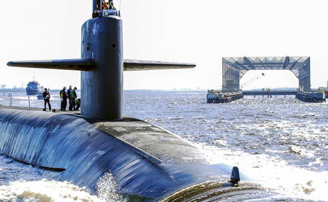 154 «Томагавка» по Крыму: Почему США хотят отправить АПЛ в Чёрное море
