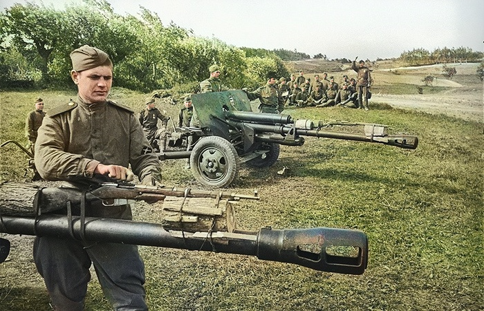 Для чего советские артиллеристы приматывали «мосинку» к пушке?