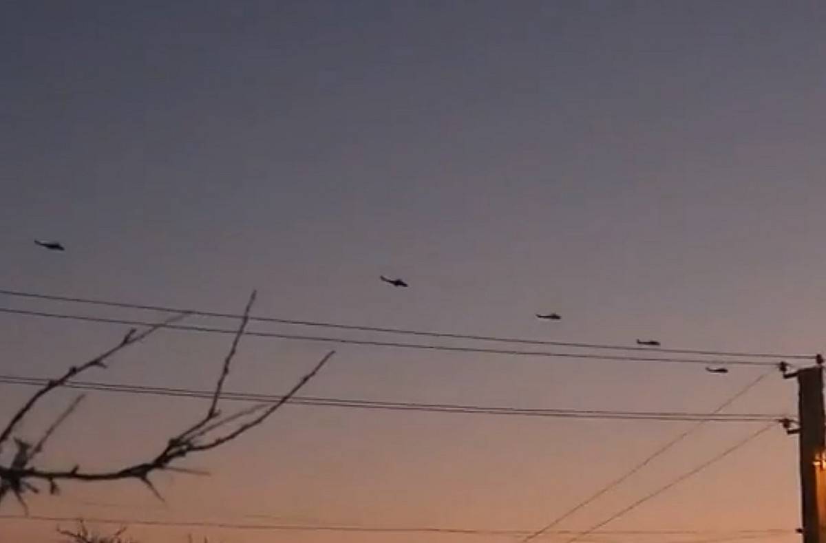 Американцы разглядели массовую переброску российских вертолетов в Крым