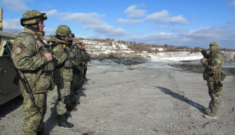 Зачем Украина подтягивает войска вплотную к белорусской границе?