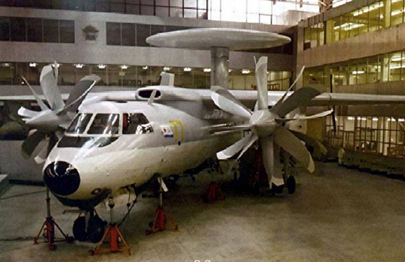 Может ли Як-44 дополнить новый российский самолет ДРЛО А-100 «Премьер»