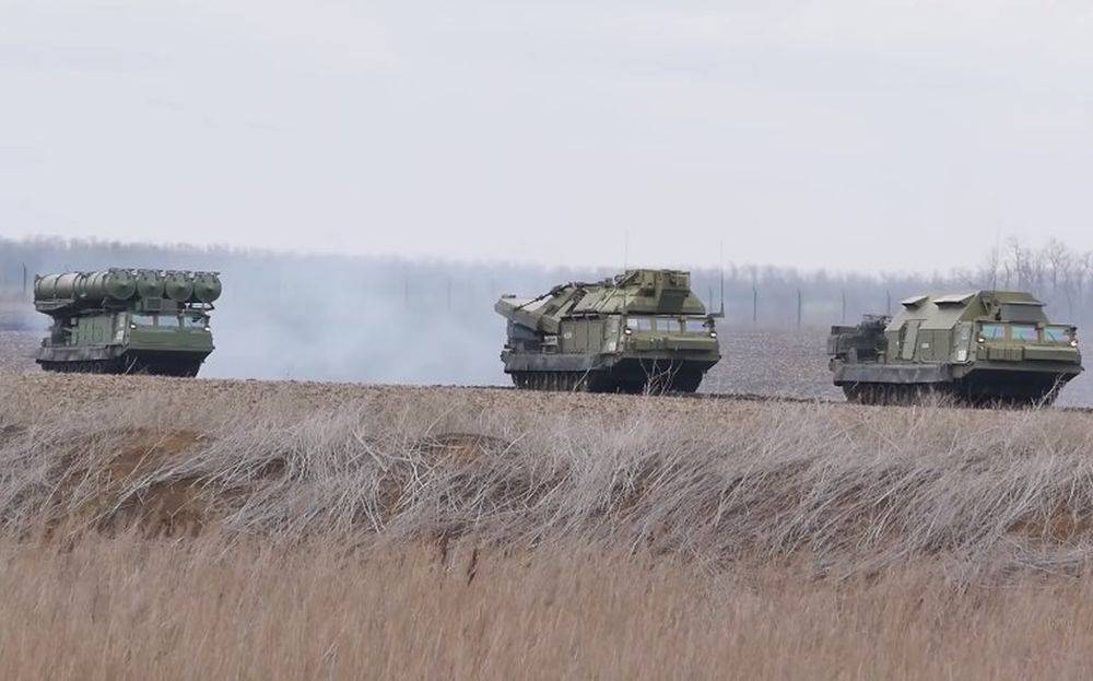 На украинской границе ВС РФ разворачивают ЗРК ПВО фронтового звена С-300В