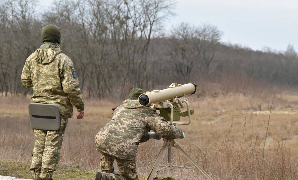 Вслед за ПЗРК территориальную оборону Украины начали вооружать ПТРК