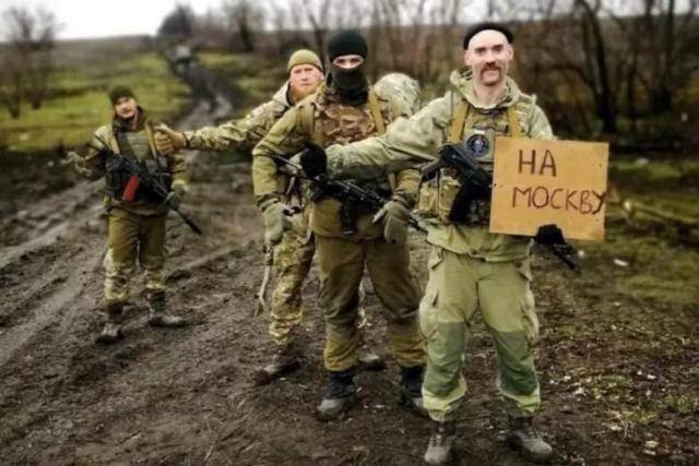 В армии Украины плохо с моральным духом, обеспечением и  питанием