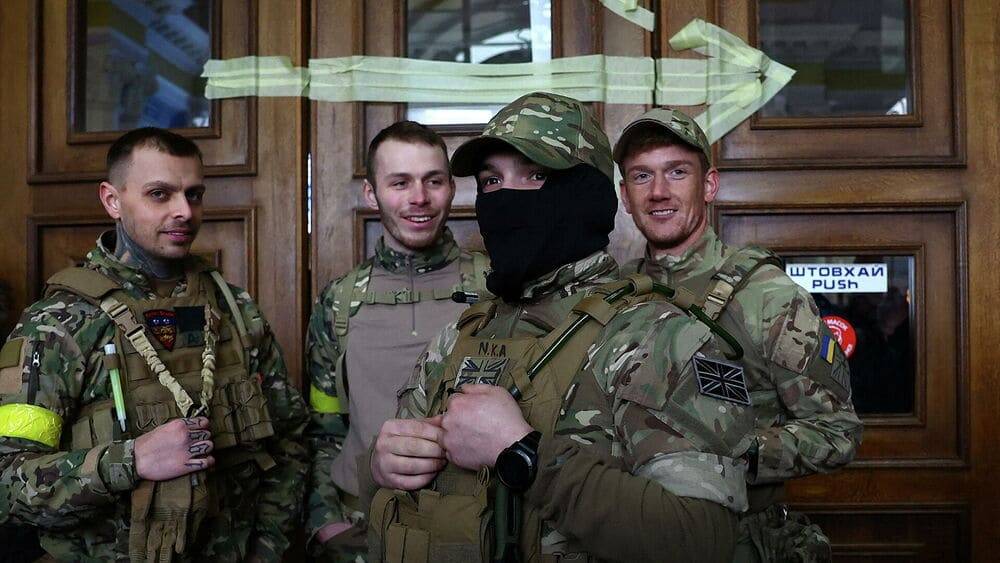 Иностранные наемники на Украине: убийцы-энтузиасты и убийцы-профессионалы