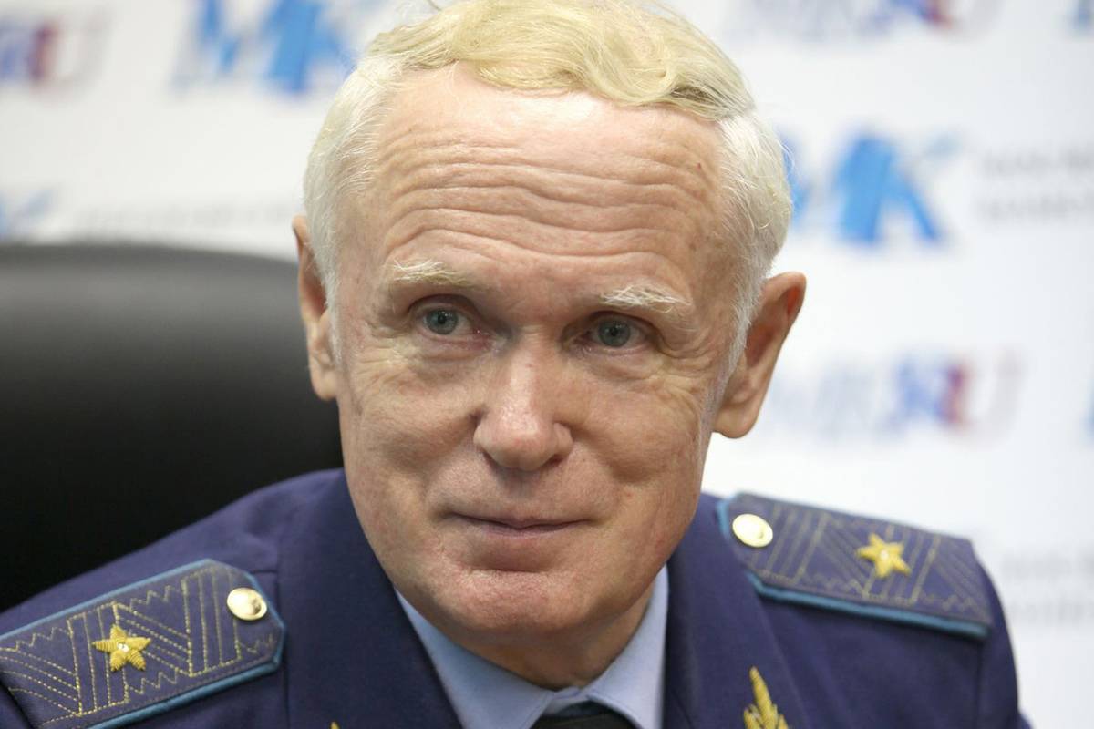 Попов разъяснил необходимость введения бесполетной зоны над Донбассом