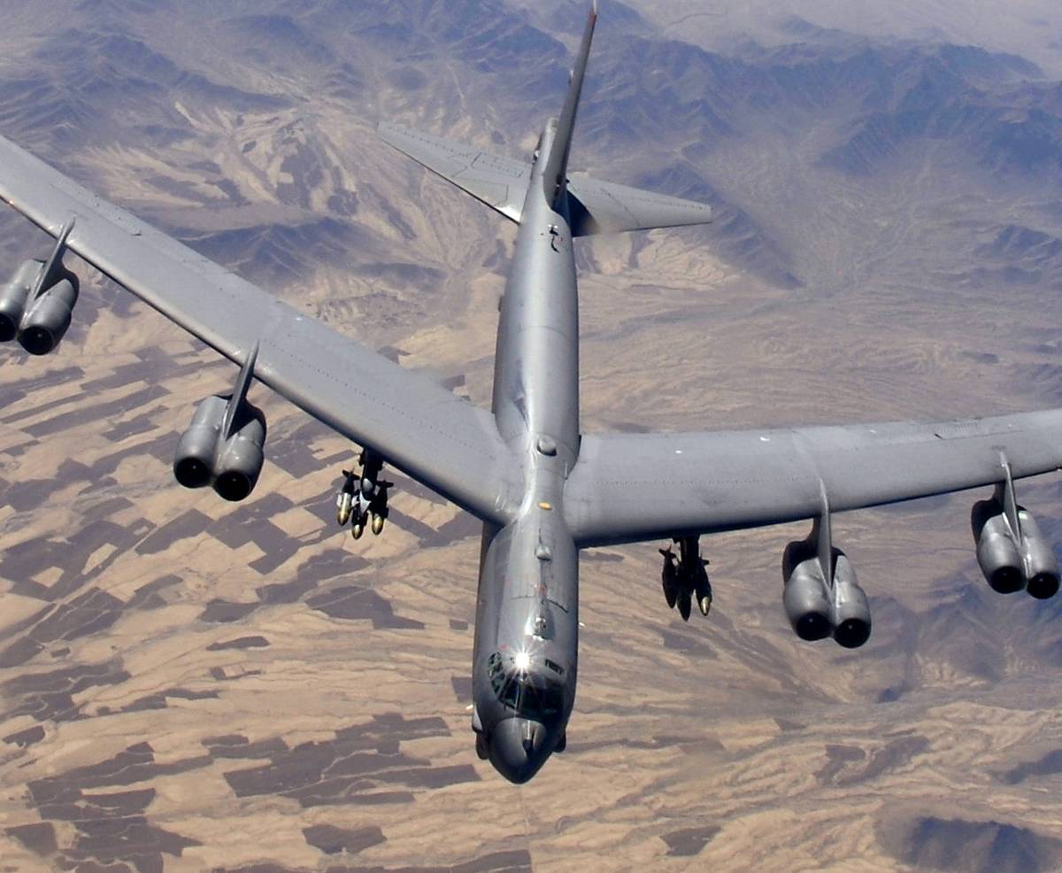 Mirror: ВВС США провели секретную операцию в небе Британии