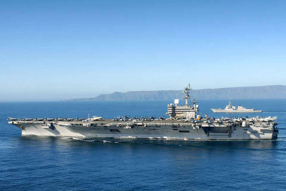 Military Watch: ВМС США могут начать захват гражданских судов России