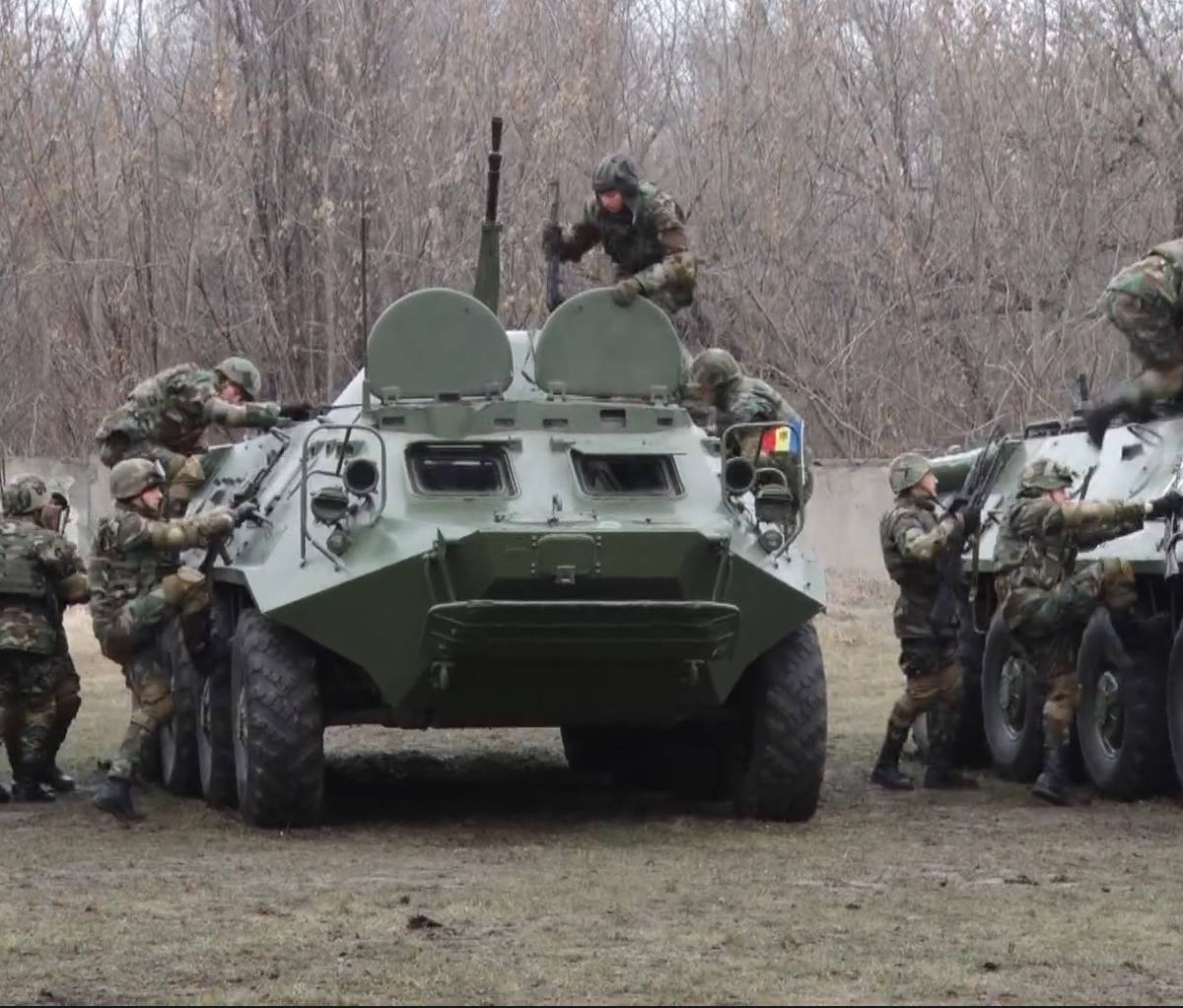 Молдавия последние. Армия Приднестровья. Приднестровский военный полигон. Молдавия Приднестровье. Приднестровье блокпосты.