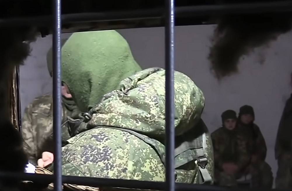 Среди солдат ВСУ распространяется инструкция, как правильно сдаться в плен