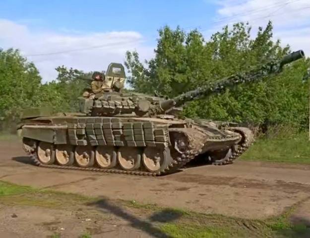 ВСУ применяют Т-72, принятые на вооружение почти полвека назад