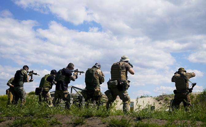 127 чехов хотели с русскими повоевать, президент Земан запретил