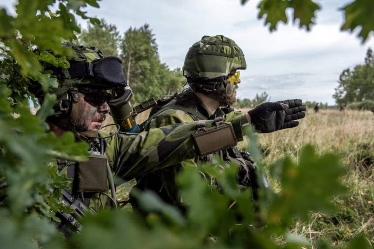 ВС Швеции сформируют четыре сухопутных бригады