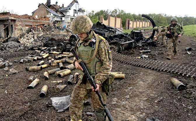 Брать Харьков будут одна танковая и две общевойсковые армии