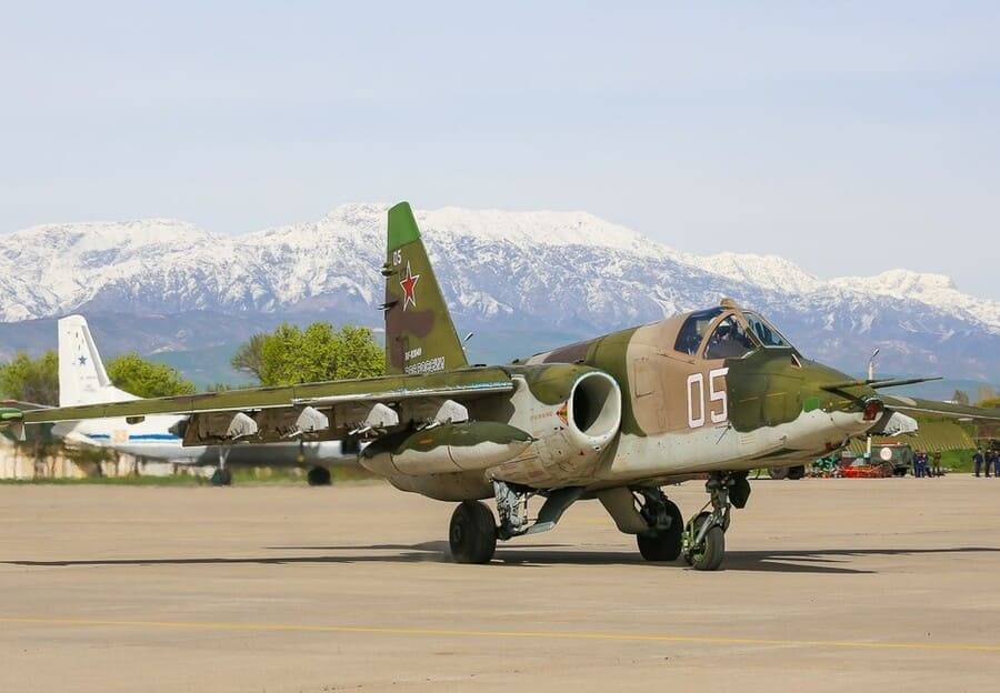 Болгария тайком передала Украине советские штурмовики Су-25