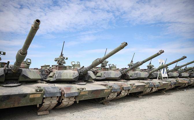 Танк Abrams, автомат XM250, дрон Mojave — что еще США могут поставить ВСУ