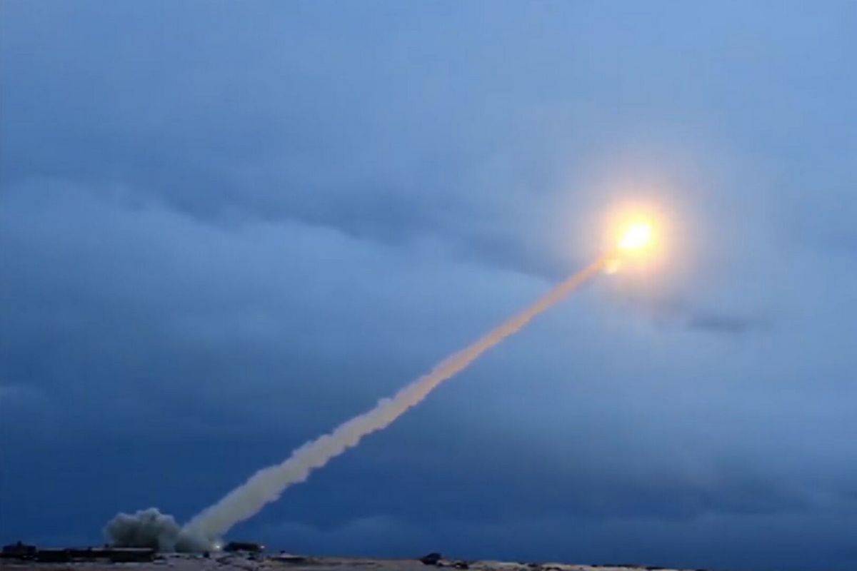 Гиперзвуковая ракета «Змеевик» для ВМФ России
