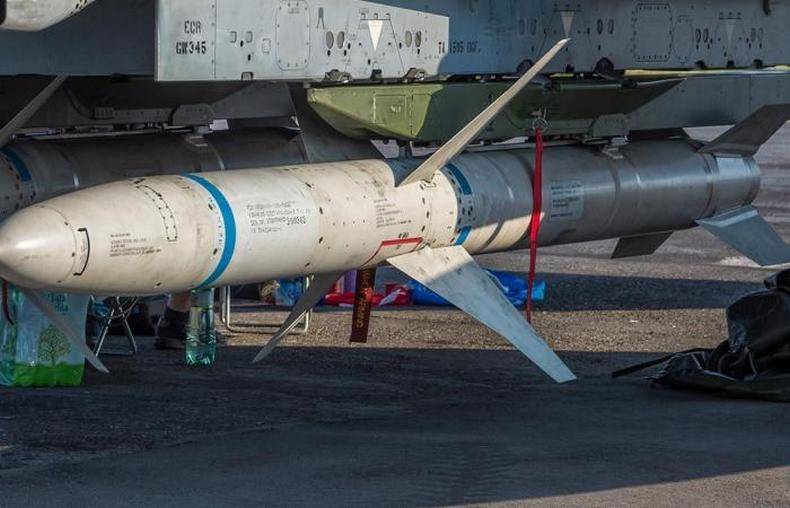 Найденная на Украине AGM-88 HARM: что особенного в этой ракете?