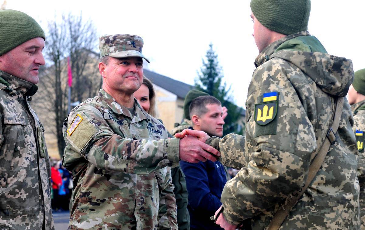 СМИ США: Большинство поставляемого на Украину оружия не доходит до солдат