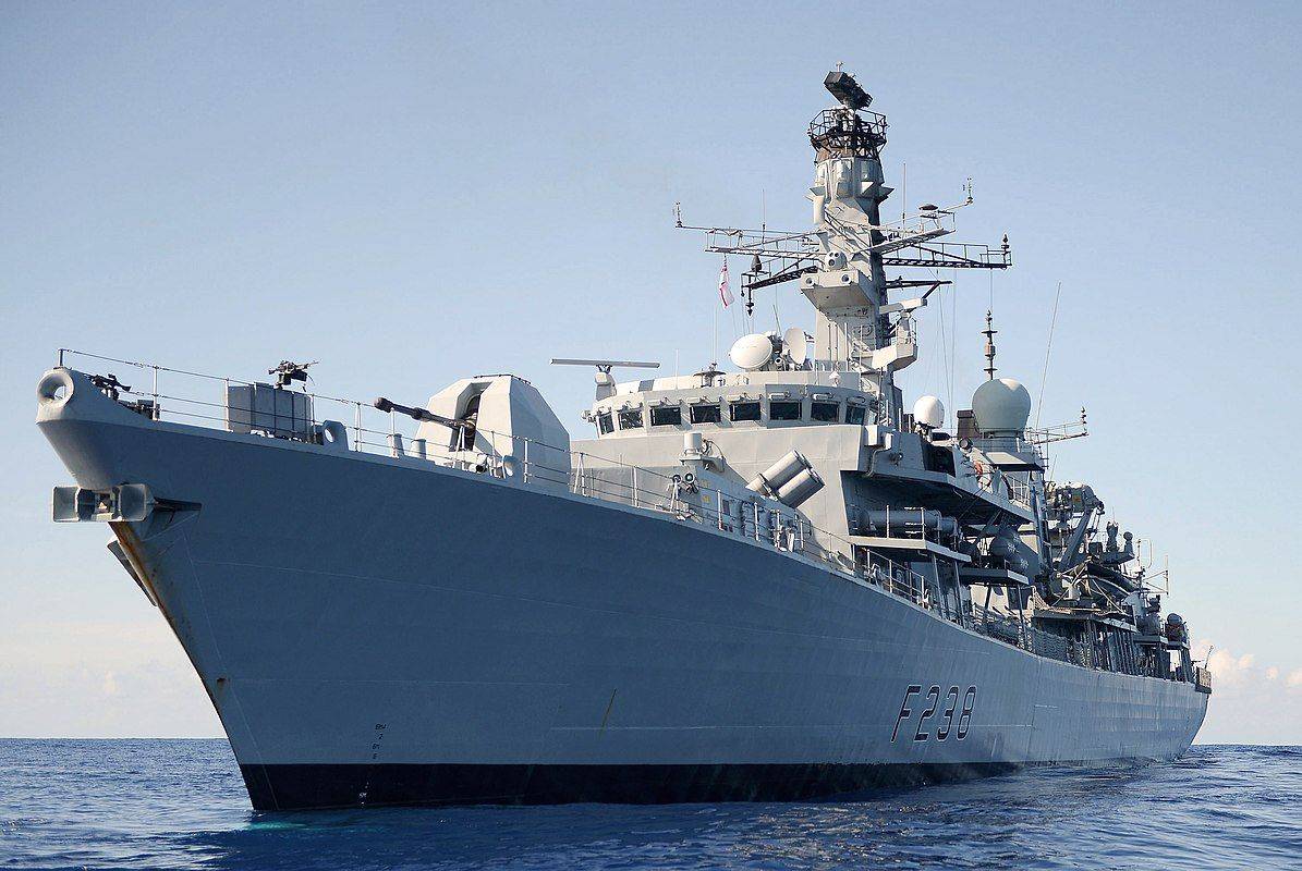 Sohu: британский фрегат опозорился перед российской подлодкой в Атлантике