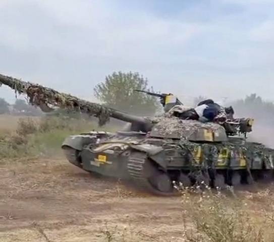 Выпущенные мизерной партией "парадные танки" Т-64БМ2 отправили в бой