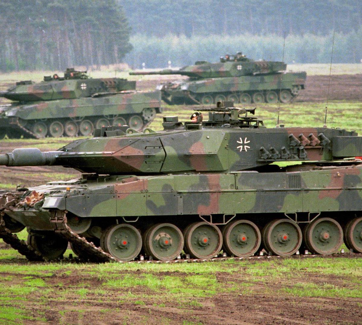 Politico: Украина требует от Запада экстренных поставок современных танков