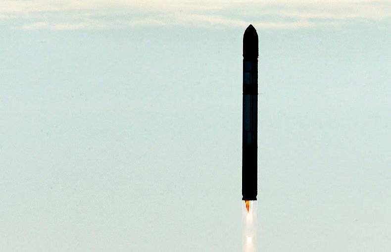 Что известно о новой гиперзвуковой баллистической ракете "Змеевик"