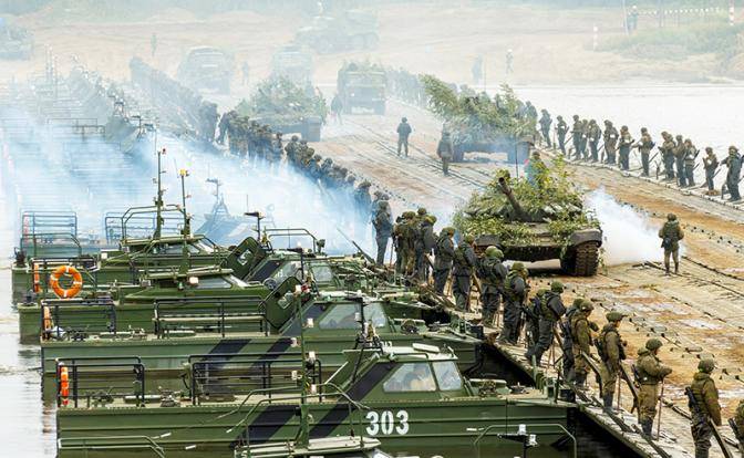 MI-6: 80 тысяч русских штыков готовы начать наступление на Киев из Беларуси