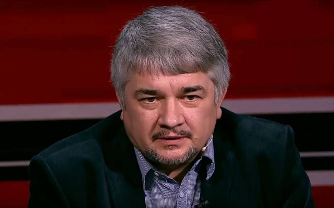 Военный эксперт Ищенко перечислил цели «ядерной истерики» США на Украине