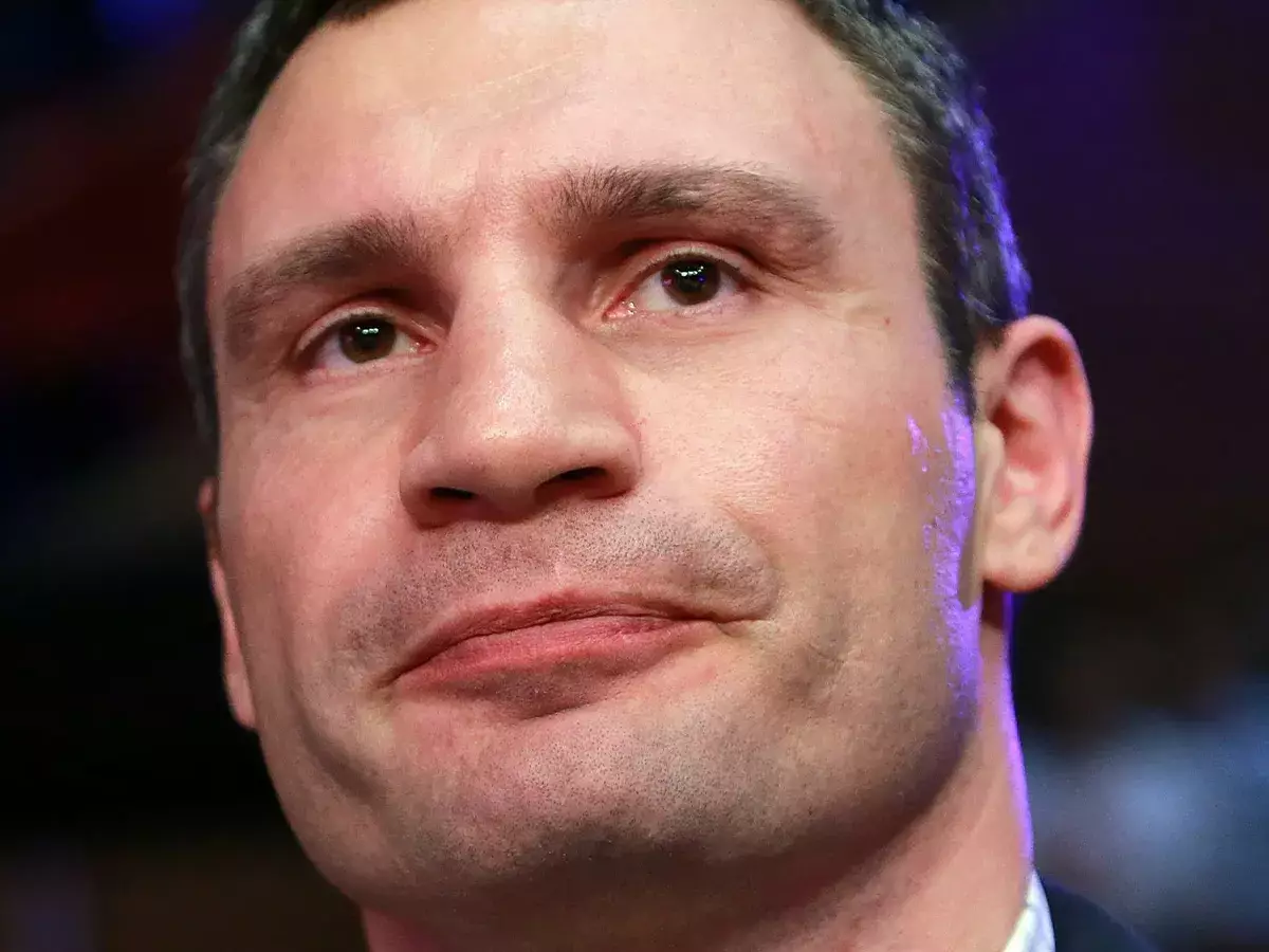«Шах и мат»: Кличко снова опозорился, заявив о 16 ракетных ударах ВС РФ