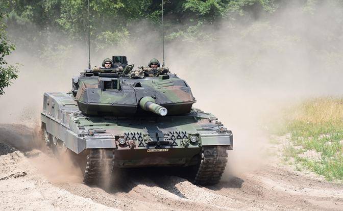 Немецкий «Леопард» скоро встретится в бою на Украине с российским Т-90М