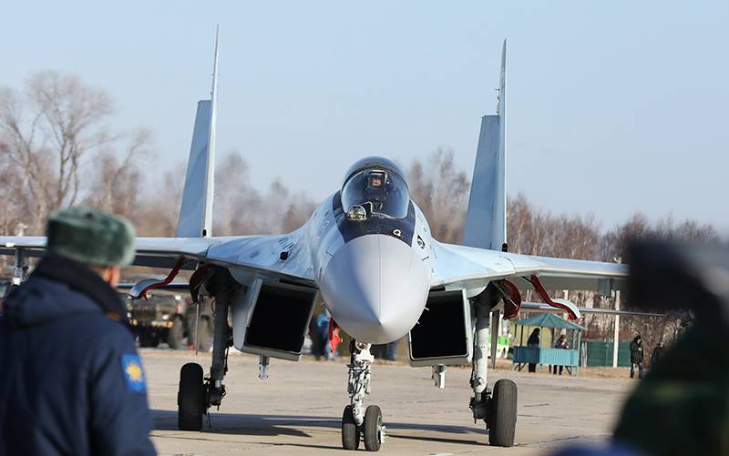«Блестящая стратегия Путина»: новейший Су-35С поразил иностранцев