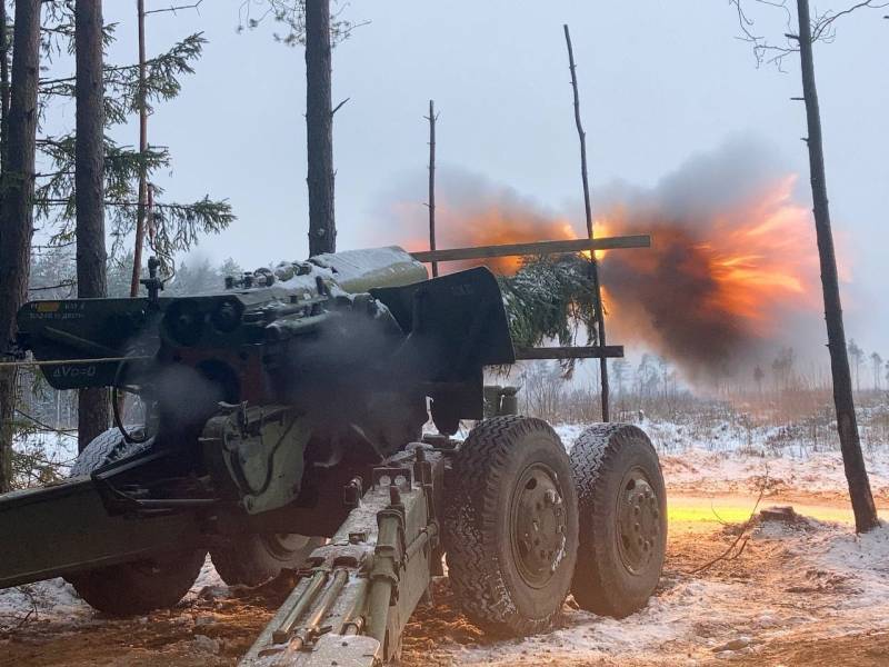 Российские войска возвращаются к летней тактике, вскрывая линию обороны ВСУ мощными артиллерийскими ударами