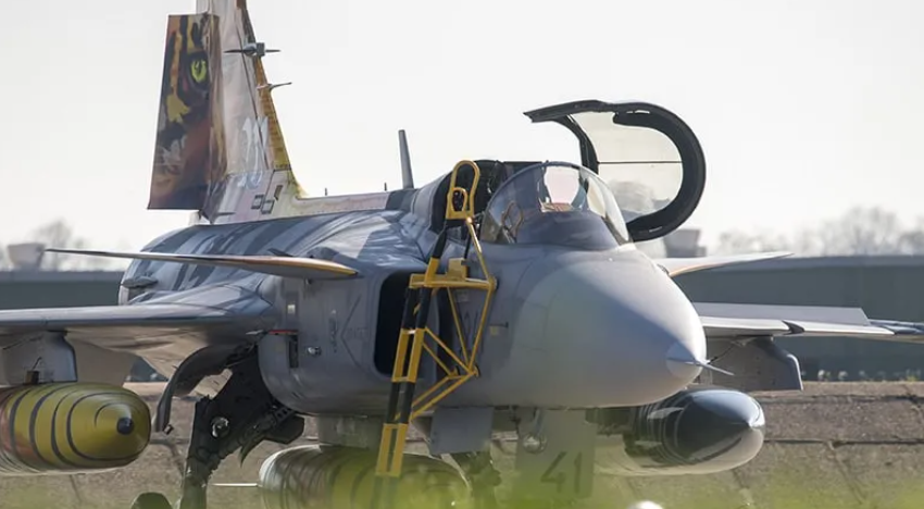 Отказ Швеции передать ВСУ истребители Gripen разрушил военные планы Киева